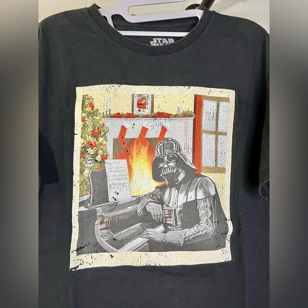 Men's Star Wars Christmas Vader Shirt